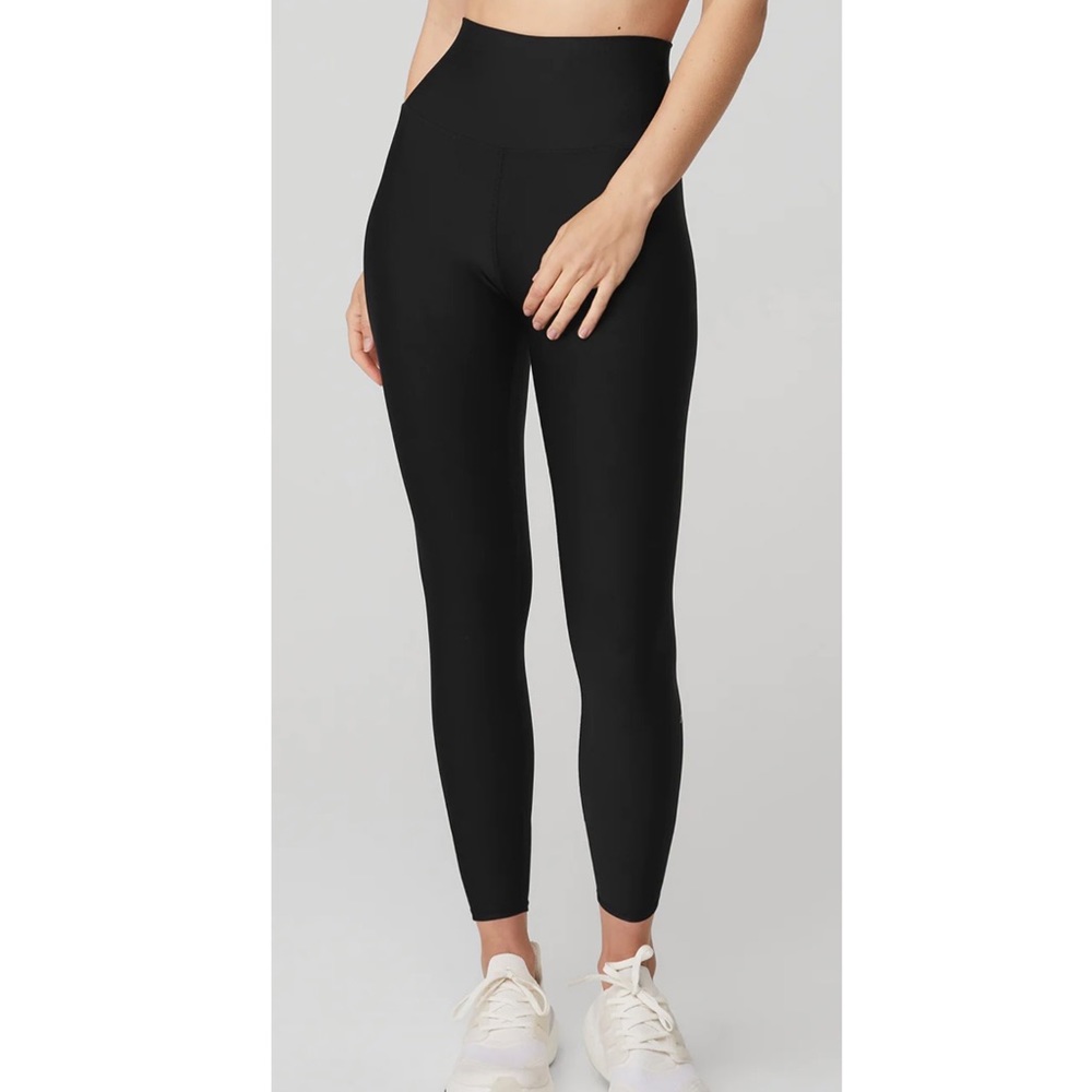 7/8 High-Waist Airlift Legging by Alo